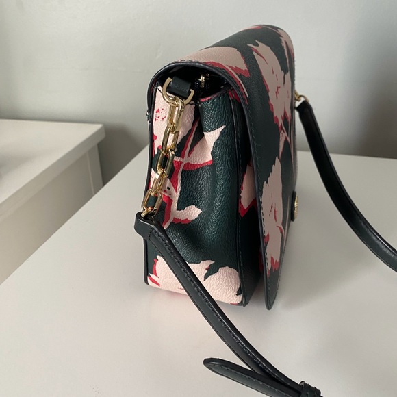 Tory Burch bag and matching wallet - Picture 6 of 15